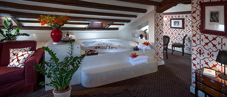 Hotel-Londra-Palace-725x310px